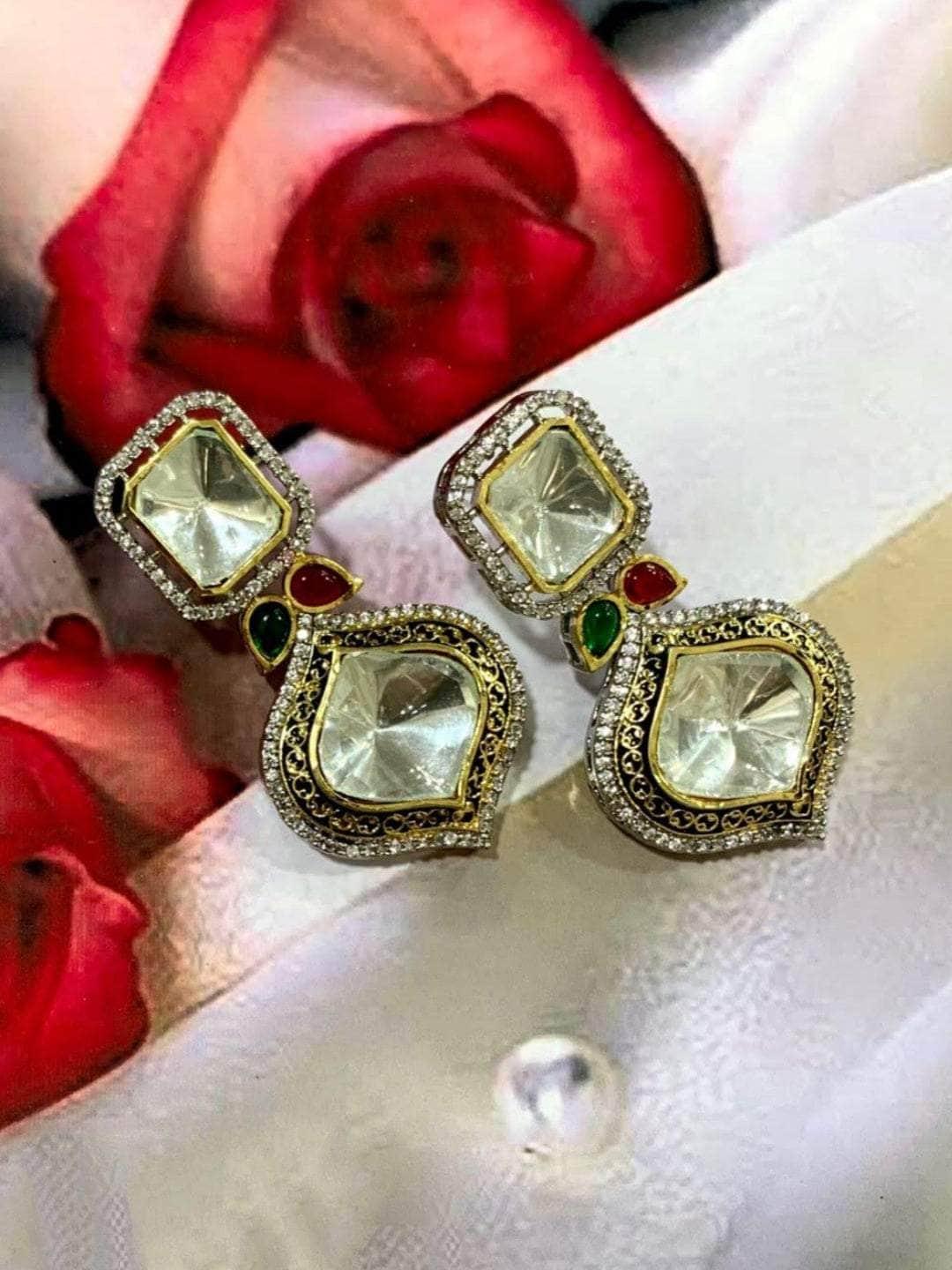 Ishhaara Light Multicolor Sparkling Crystal Earring