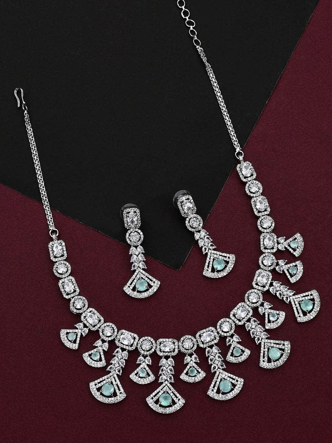 Ishhaara Dazzling Ad Stone Necklace Set