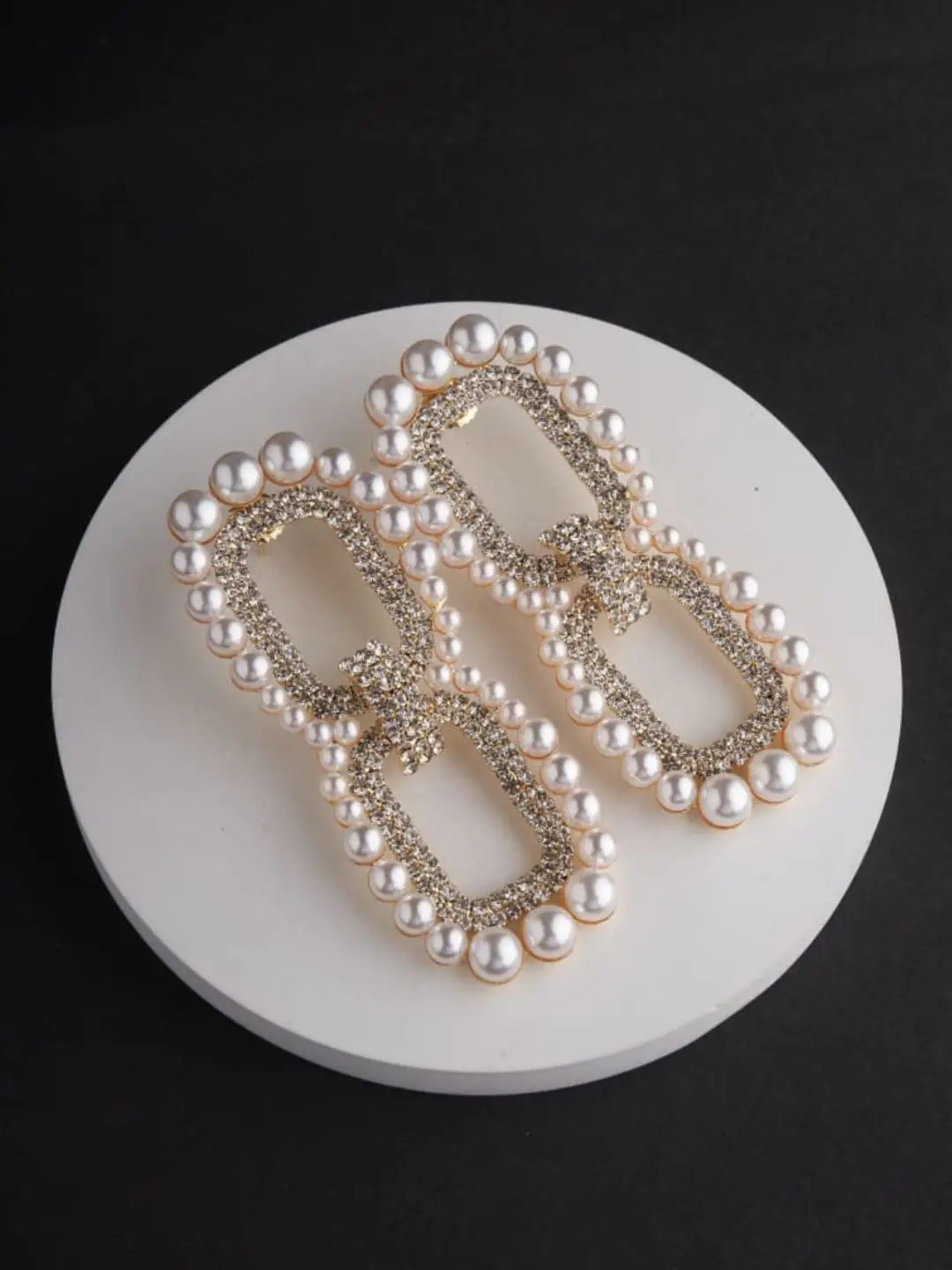 Ishhaara Della Pearl Link Stud