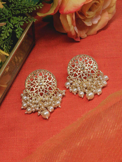 Ishhaara Design Pearl Studs