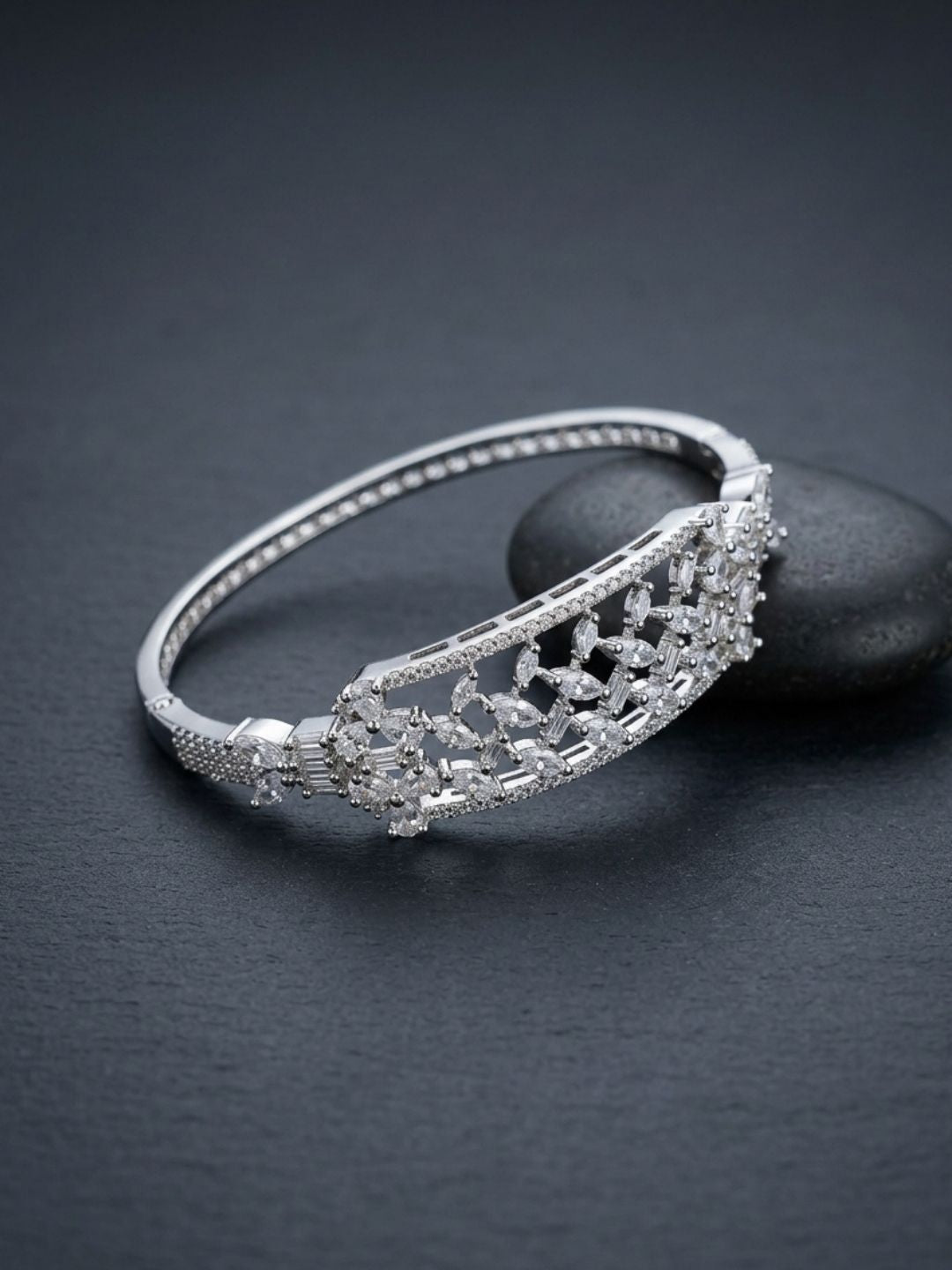 Ishhaara Designer American Diamond Kada