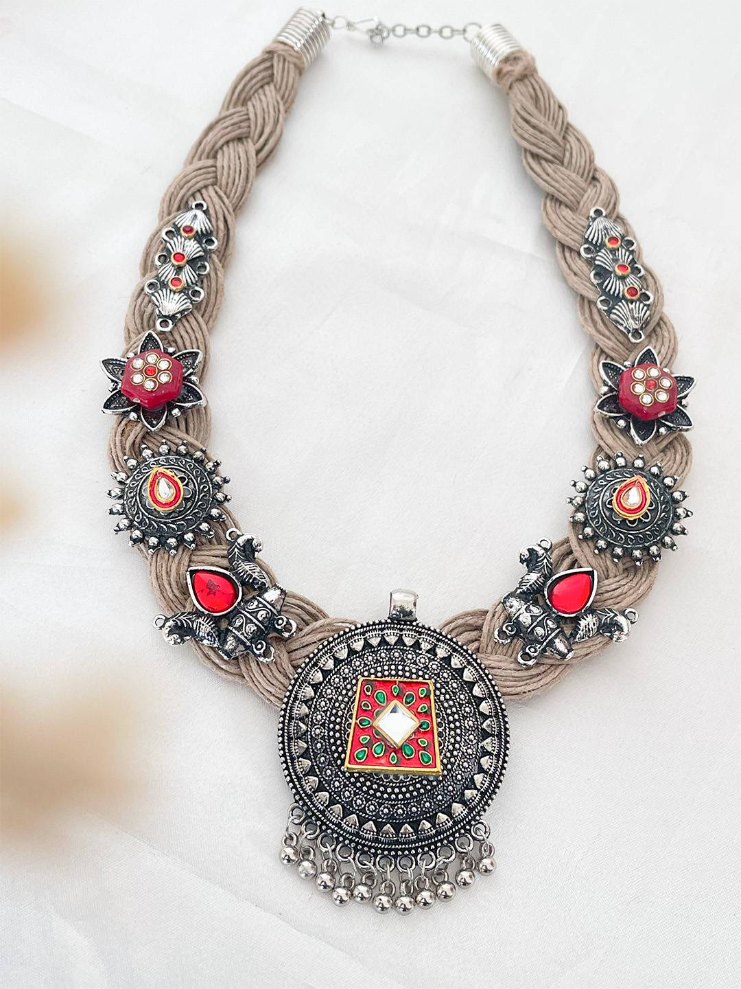 Ishhaara Designer Jute Necklace With Meenakari Work