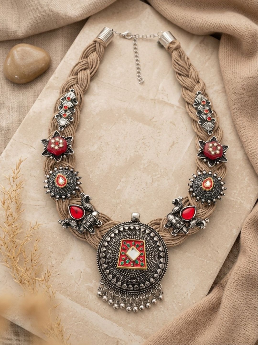 Ishhaara Designer Jute Necklace With Meenakari Work