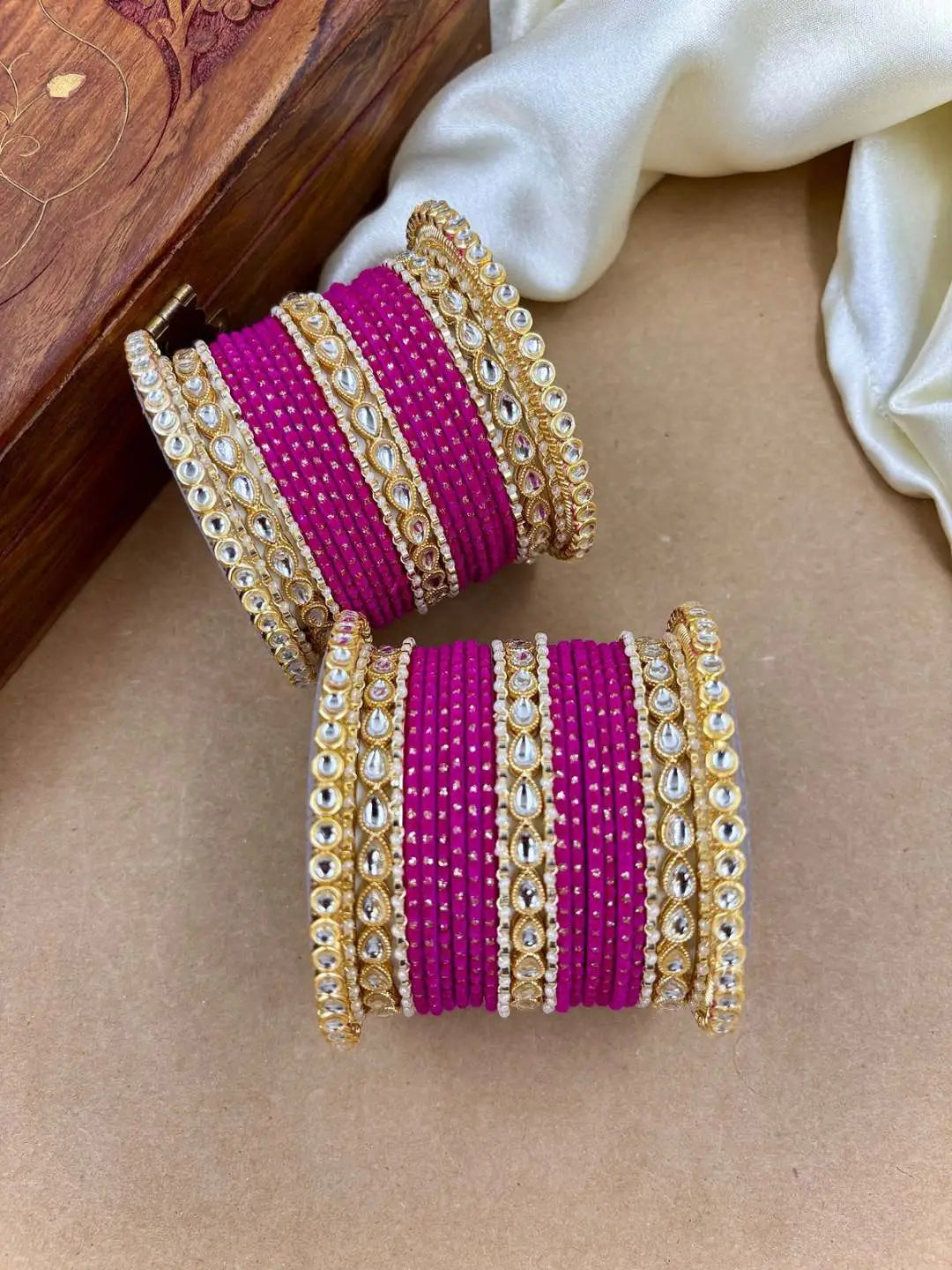Ishhaara Designer Kundan Studded Dotted Bangle Chooda