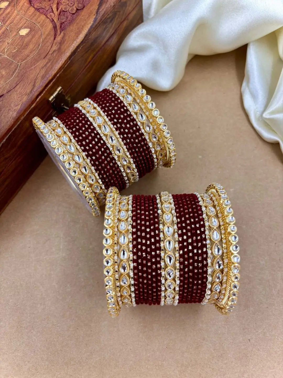 Ishhaara Designer Kundan Studded Dotted Bangle Chooda