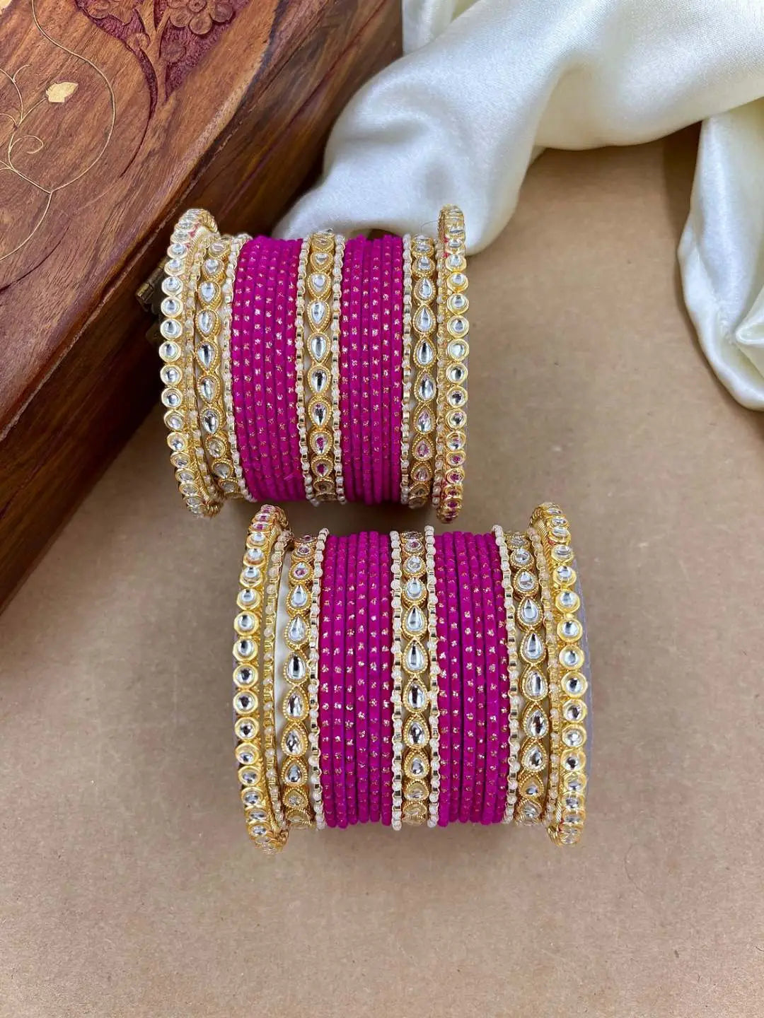 Ishhaara Designer Kundan Studded Dotted Bangle Chooda