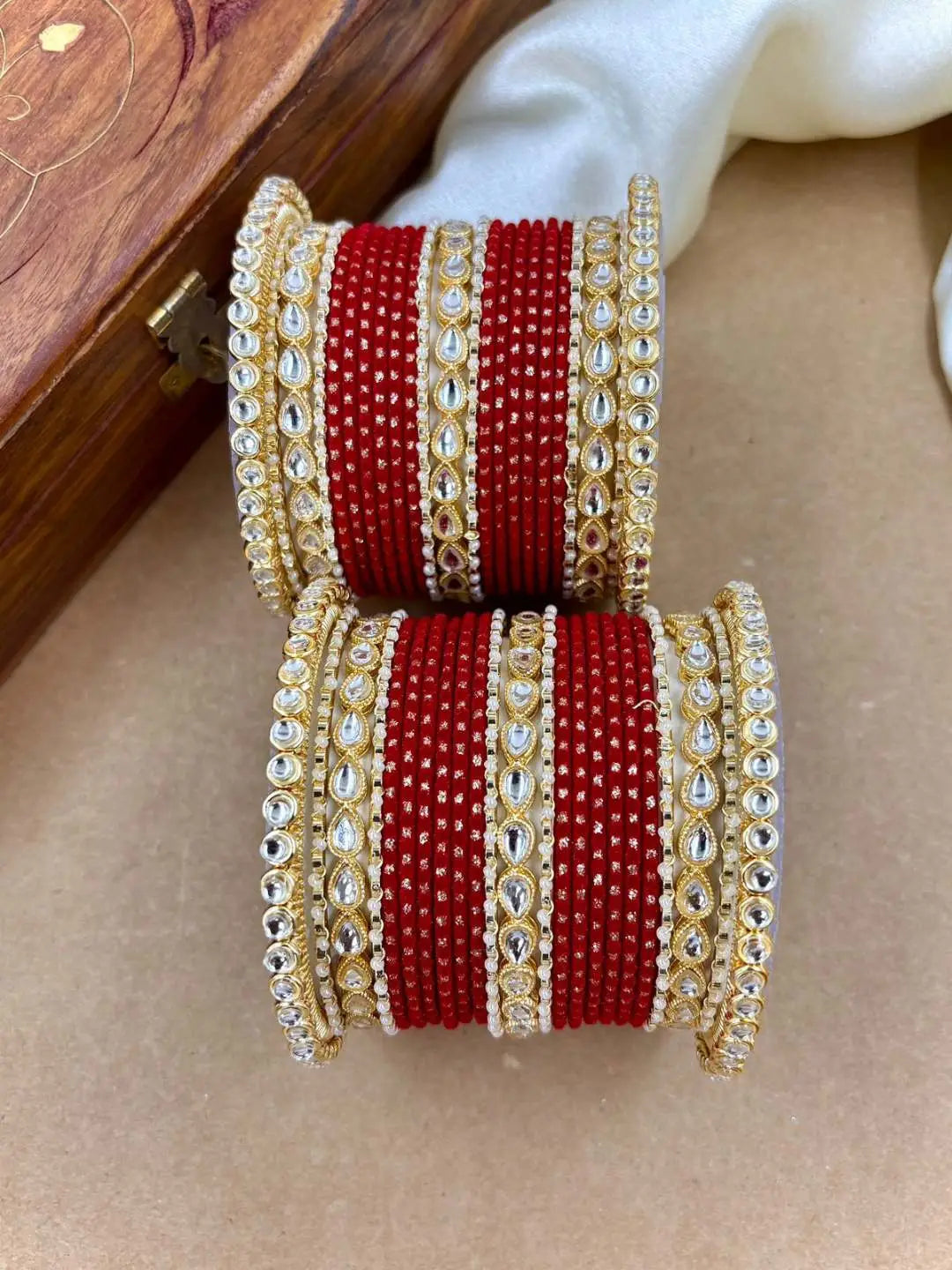 Ishhaara Designer Kundan Studded Dotted Bangle Chooda