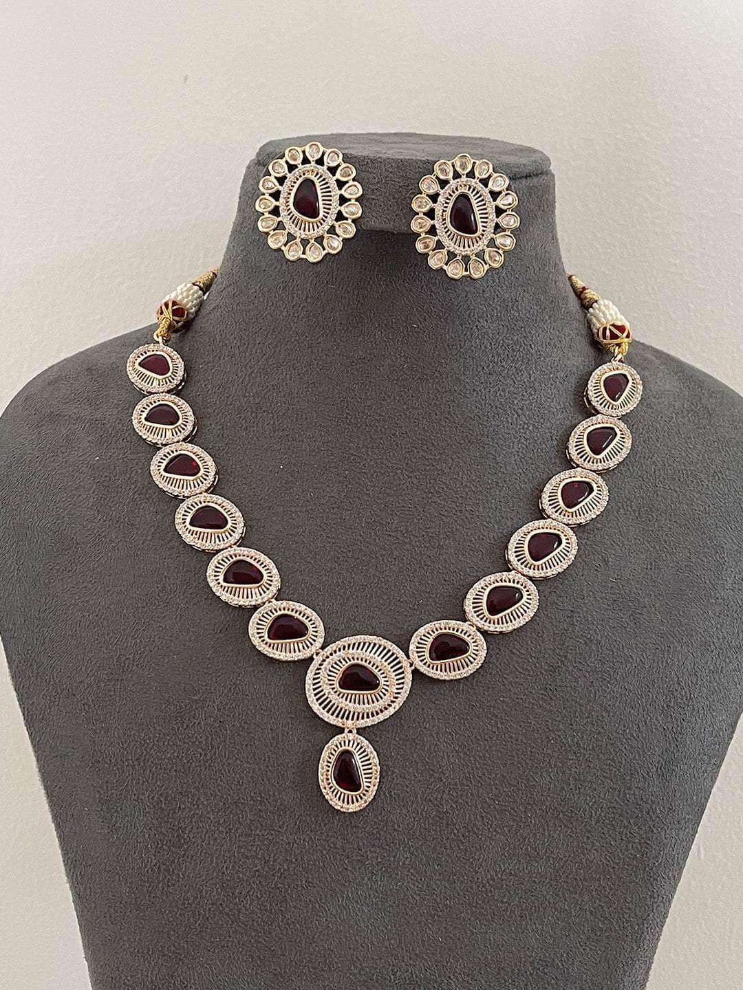 Ishhaara Designer Short Uncut Polki Party Wear Necklace