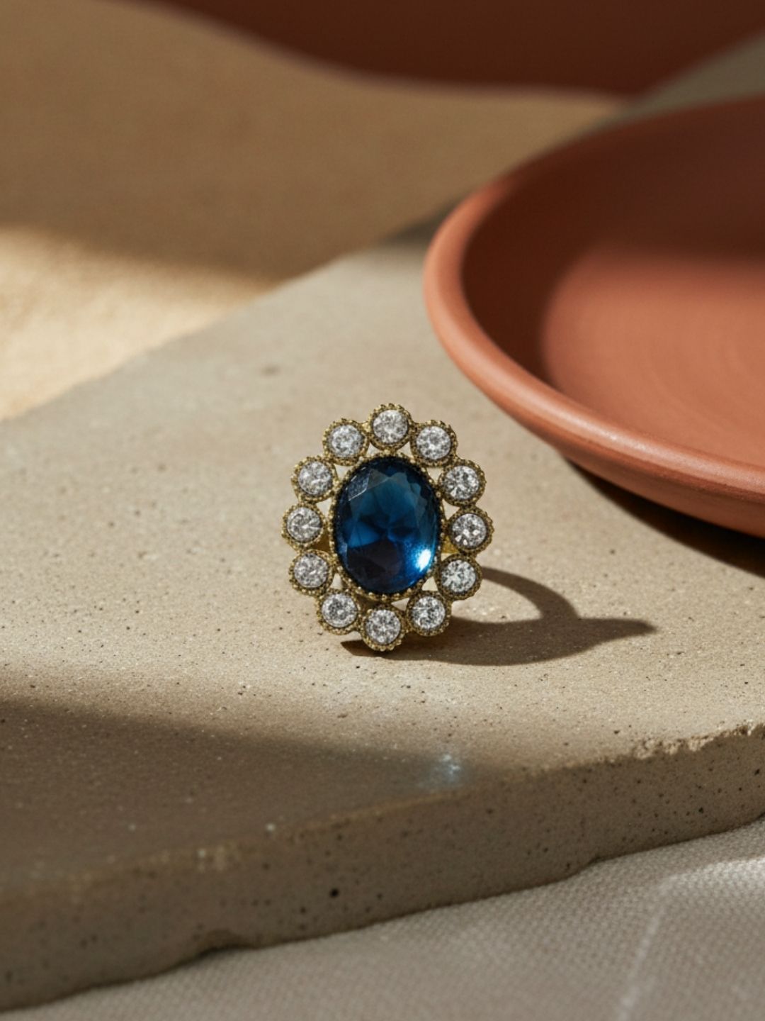 Ishhaara Diamond Cluster Ring