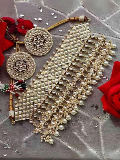 Ishhaara Diamond Stone Choker With Pearl Tassels