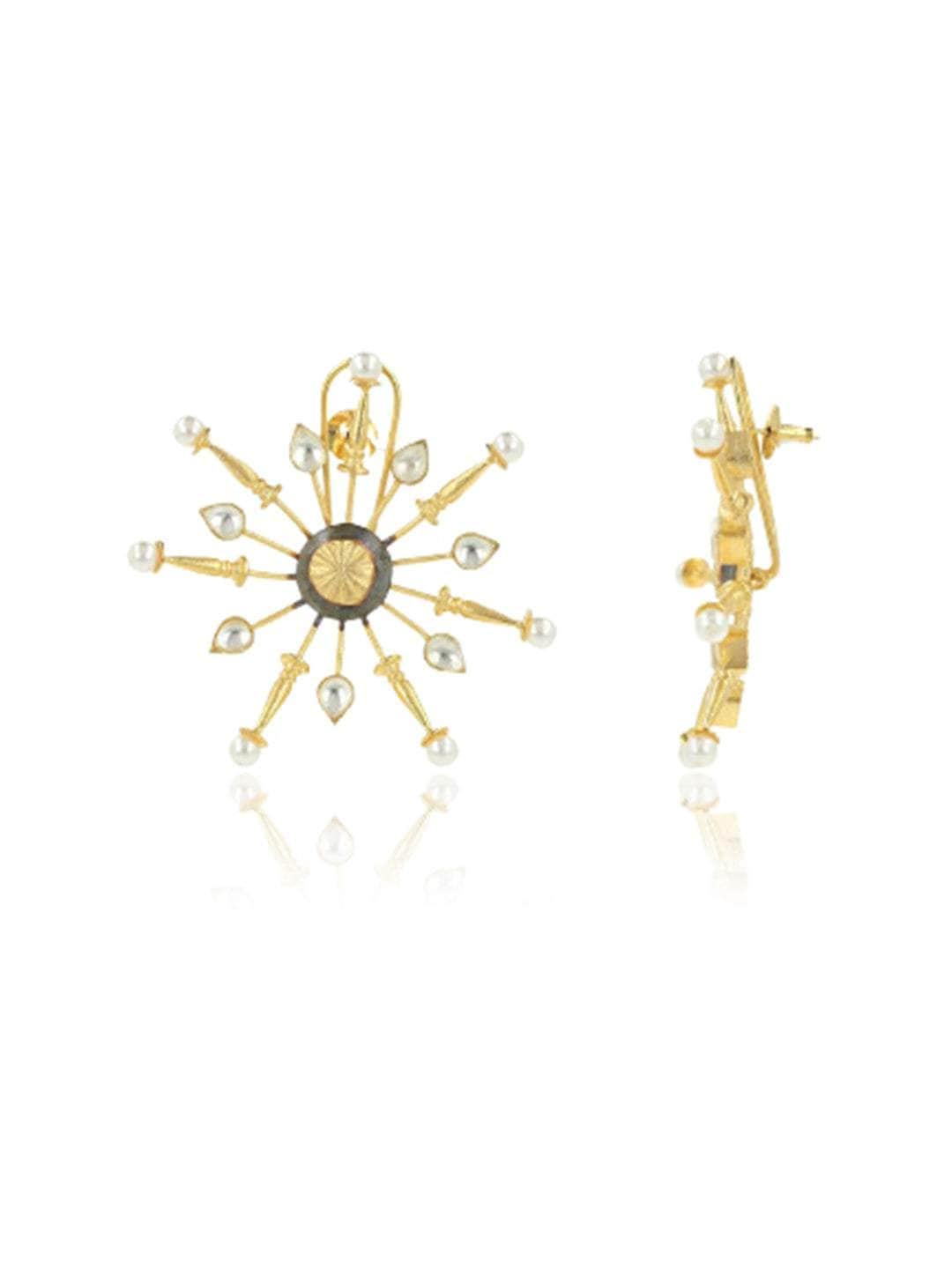Ishhaara Diamond Sunburst Two Tonned Stud Earring