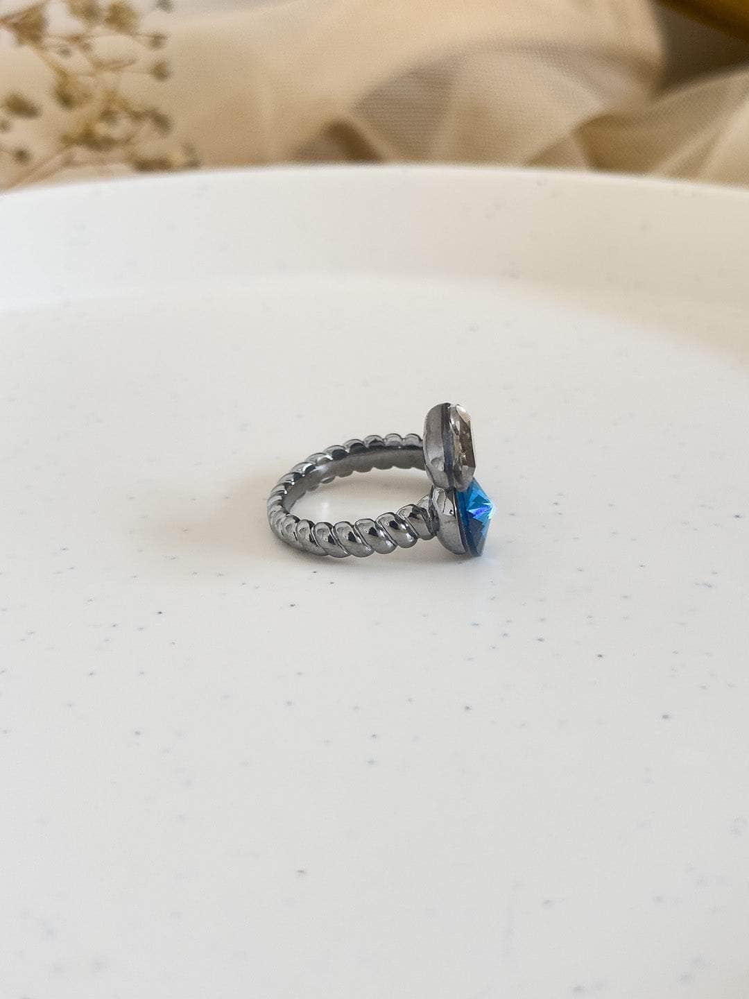 Ishhaara Dior Crystal Gold Tone Open Ring