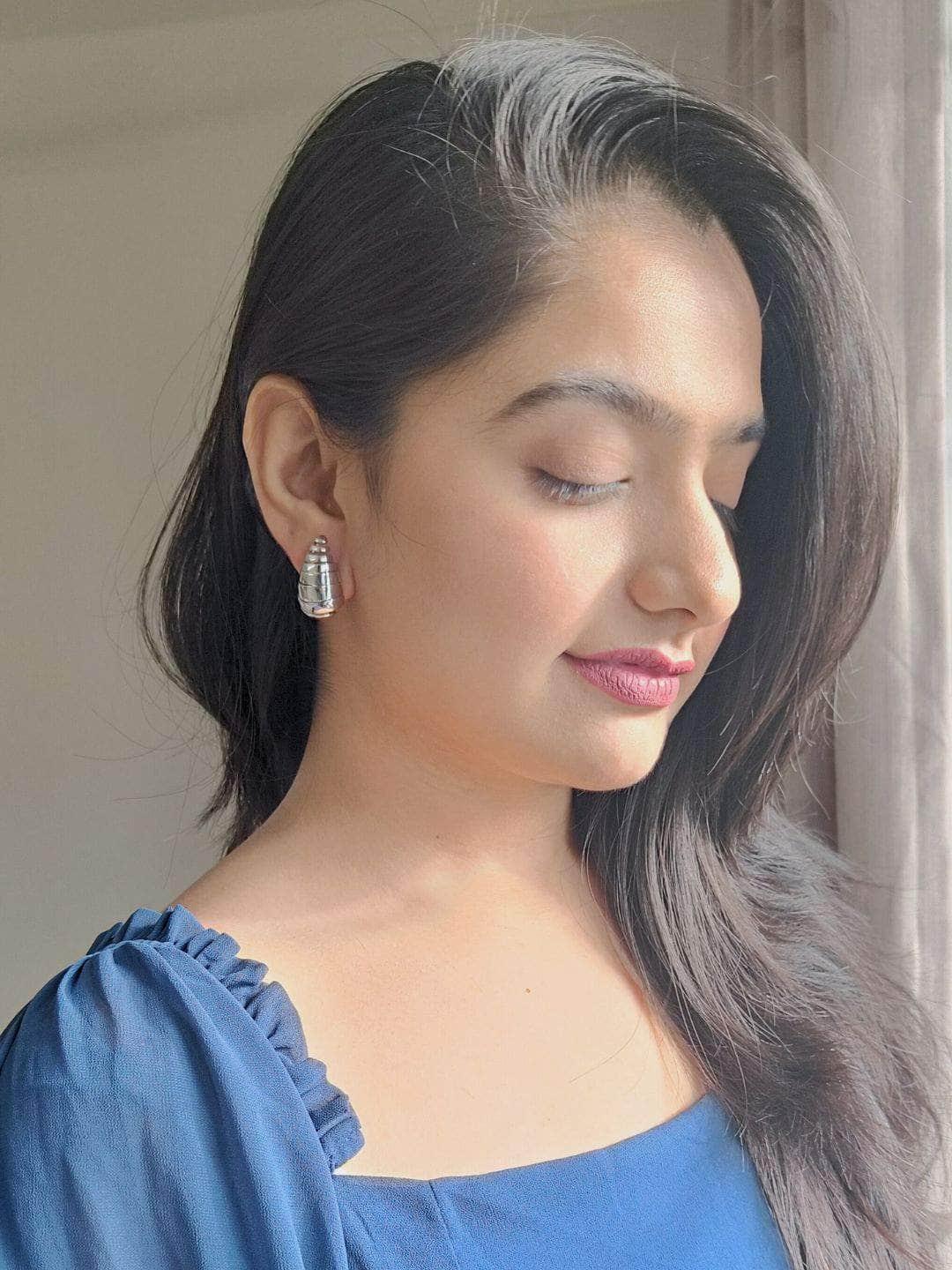 Ishhaara Dome Drop Earrings Silver