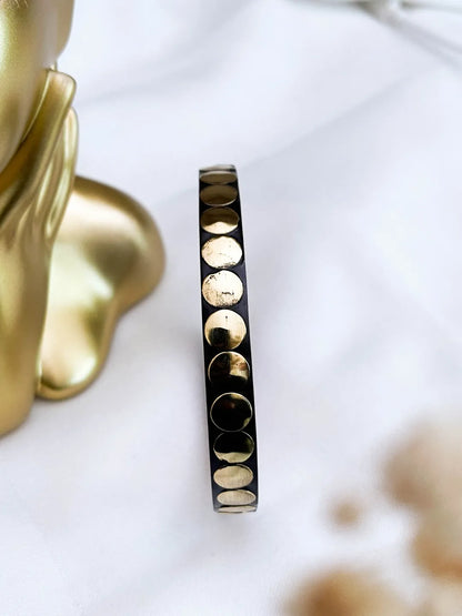 Ishhaara Dot Patterned Handcrafted Wooden Bangle