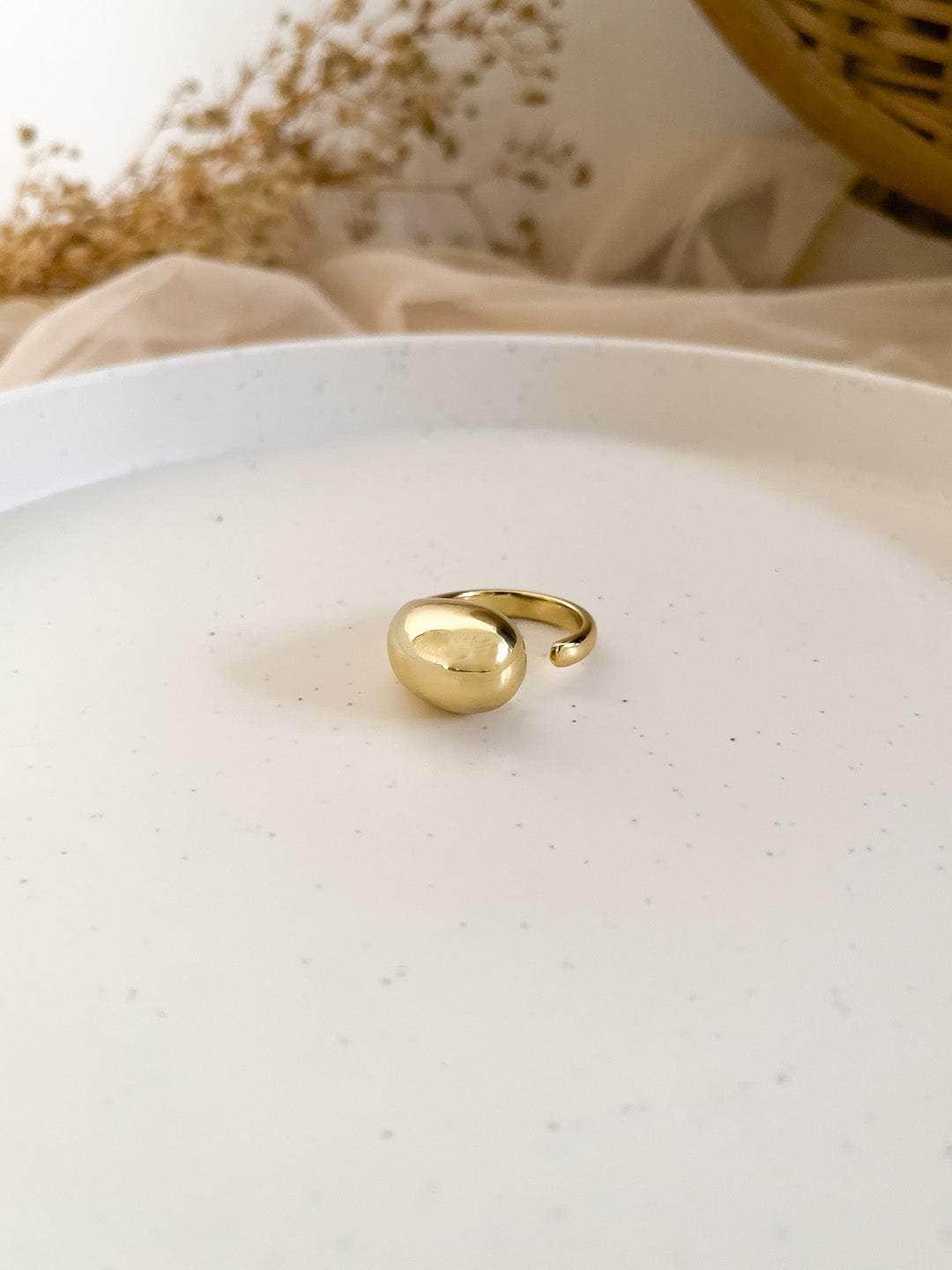 Ishhaara Droplet Ring