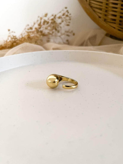 Ishhaara Droplet Ring