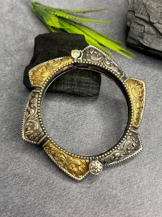 Ishhaara Dual Tone Ethnic Openable Bangles