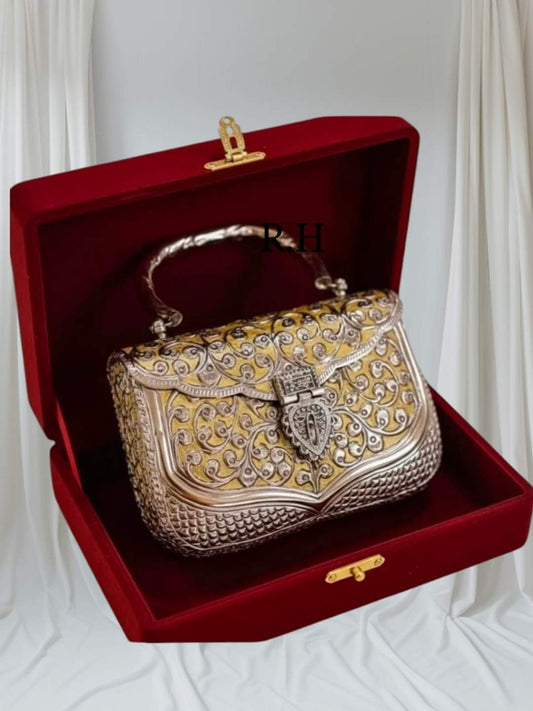 Ishhaara Dual Tone Handcrafted Bag