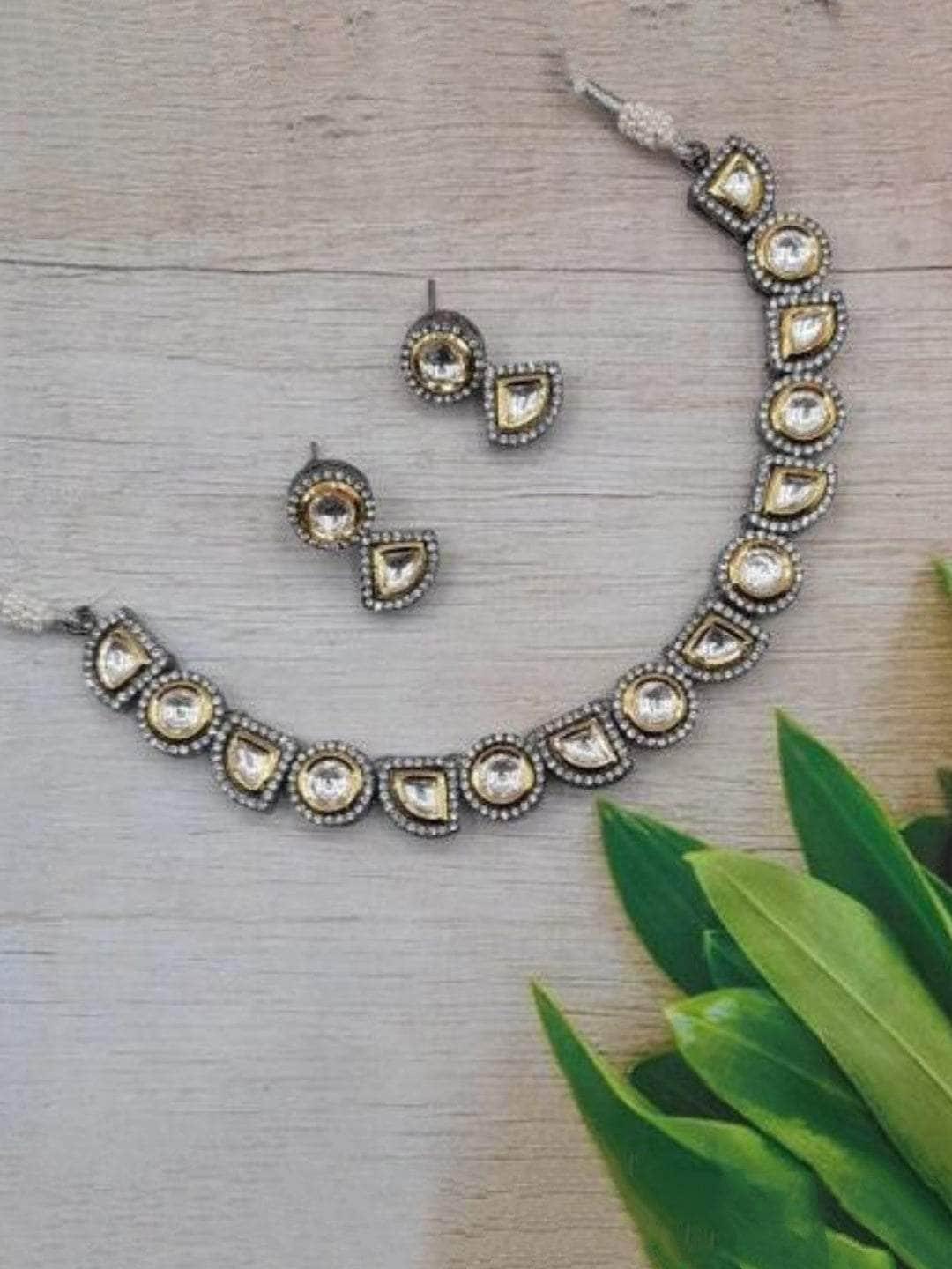 Ishhaara Dual Tonned Ad Kundan Set