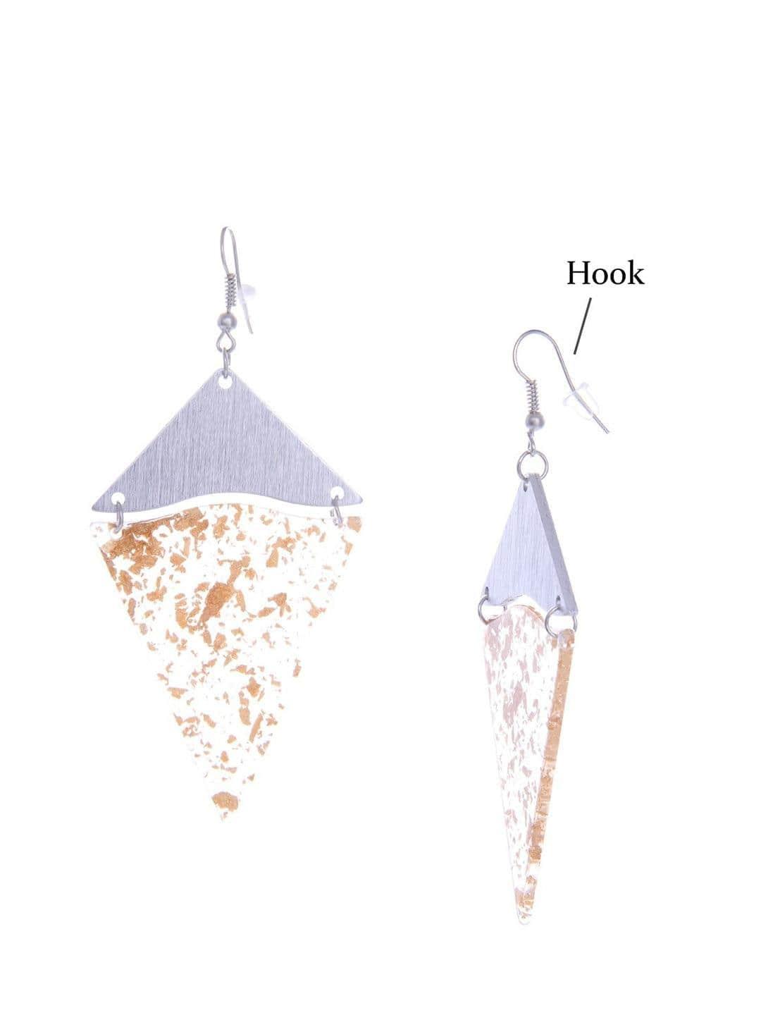 Ishhaara Dust Earrings Silver