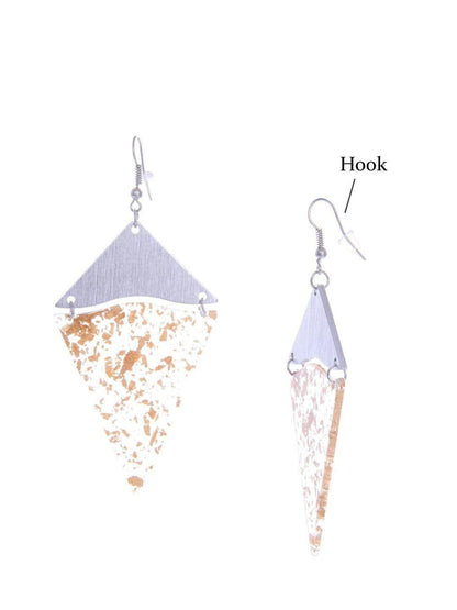 Ishhaara Dust Earrings Silver