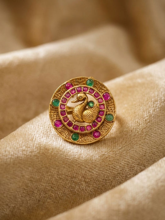 Ishhaara Eclipse Essence Ring