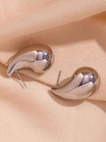 Ishhaara Eggplant Earrings Silver