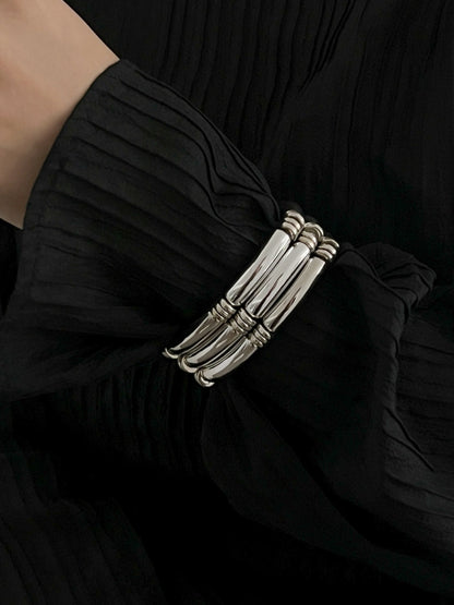 Ishhaara Elastic Coil Spring Bracelet Set Of Three