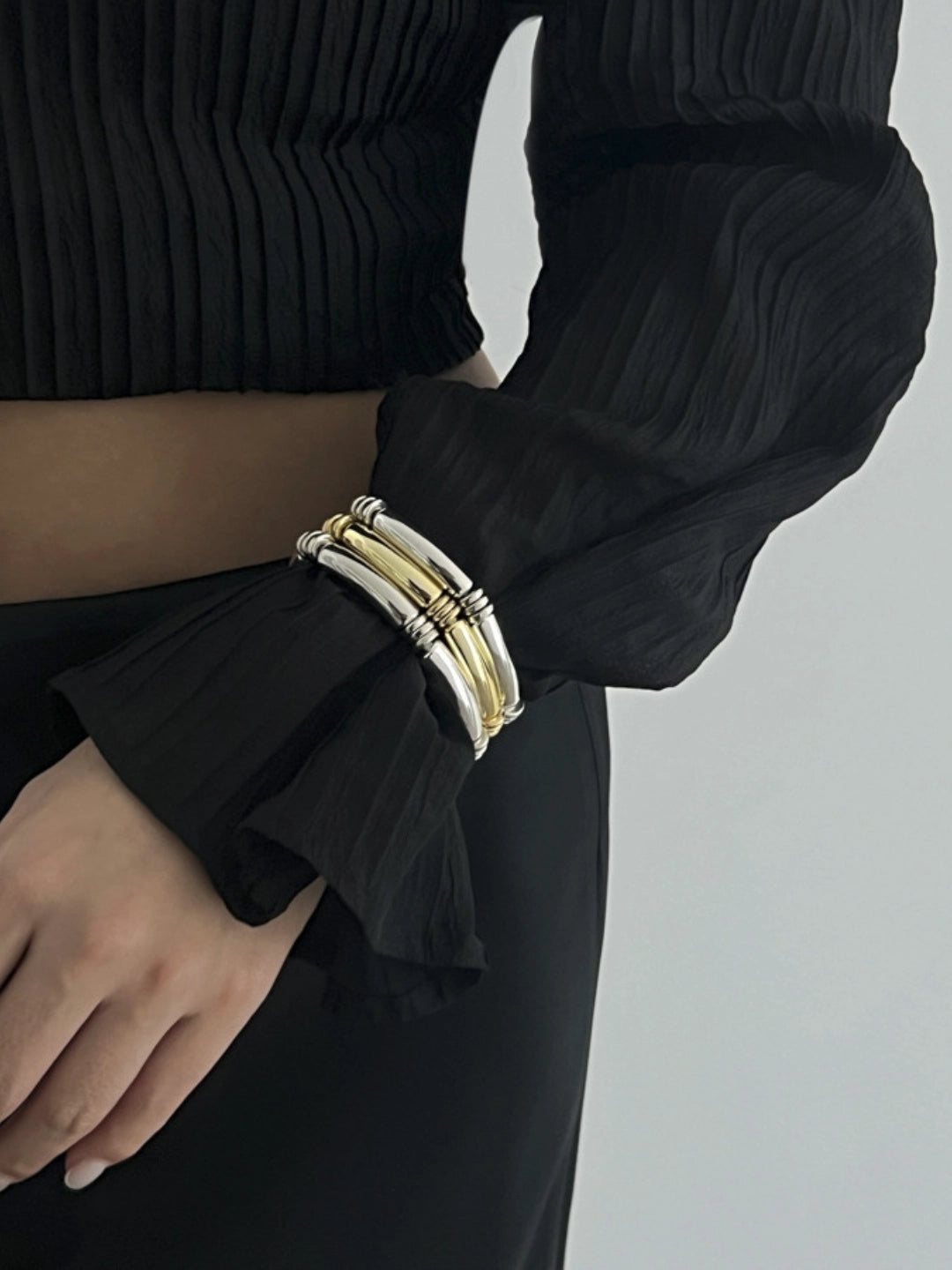 Ishhaara Elastic Coil Spring Bracelet Set Of Three