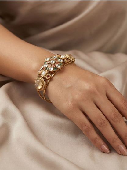 Ishhaara Elegant Faux Gemstone Bracelet