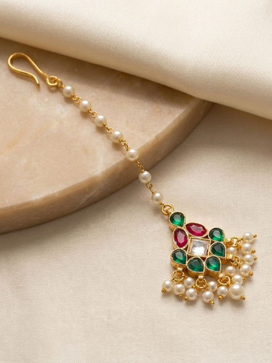 Ishhaara Elegant Kundan Pearl Maangtikka