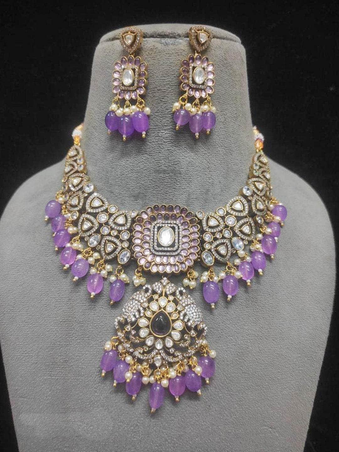 Ishhaara Elegant Lavender Kundan Polki Necklace Set