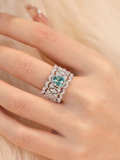 Ishhaara Elegant Oval Zircon Ring