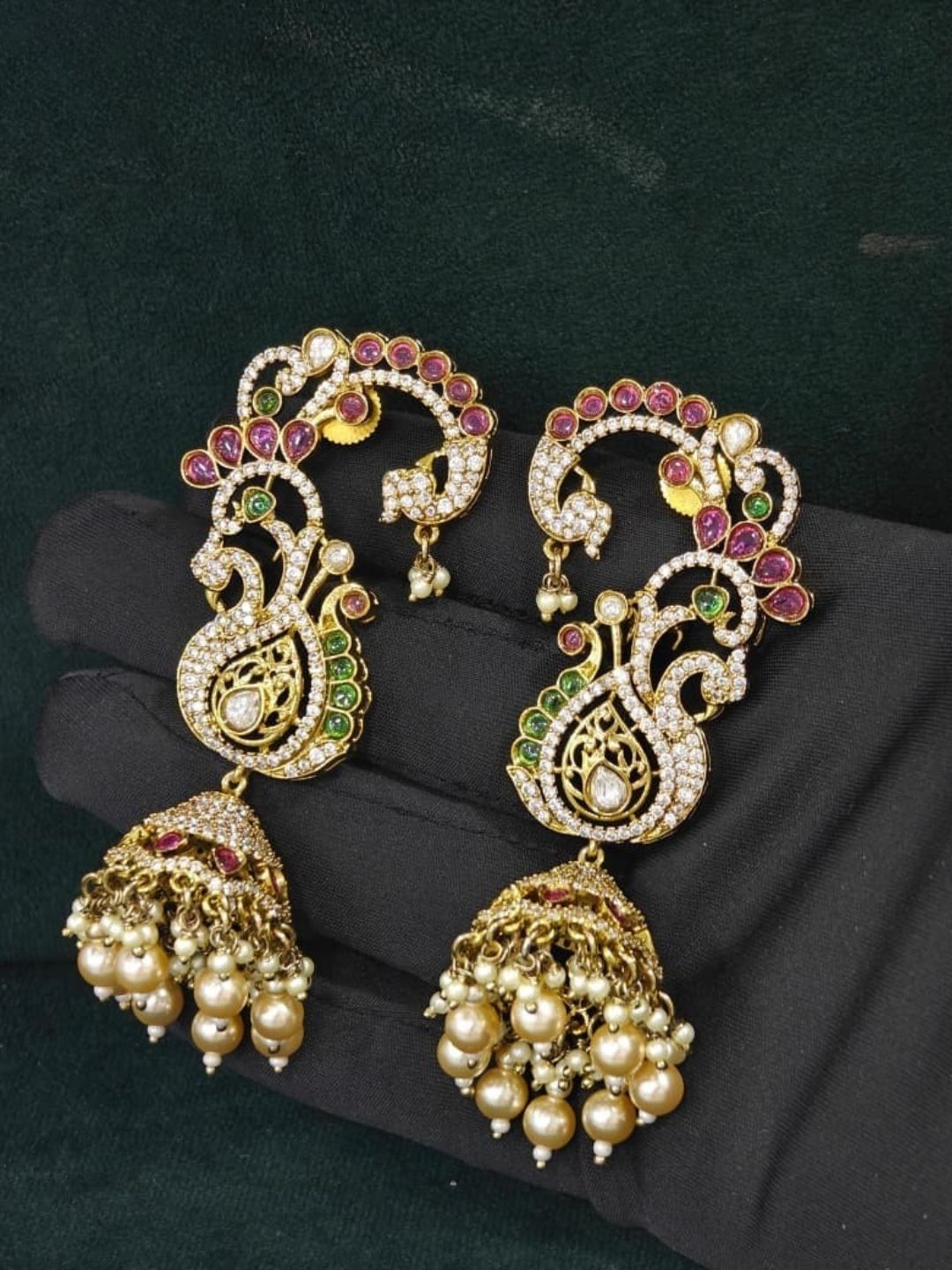 Ishhaara Elegant Polki Studded Jhumka Earrings