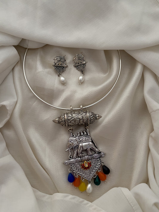 Ishhaara Elephant Hasli Necklace