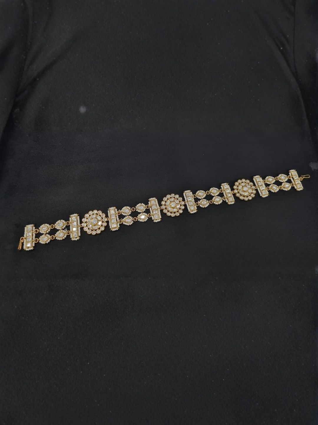 Ishhaara Embellished Bridal Mathapatti