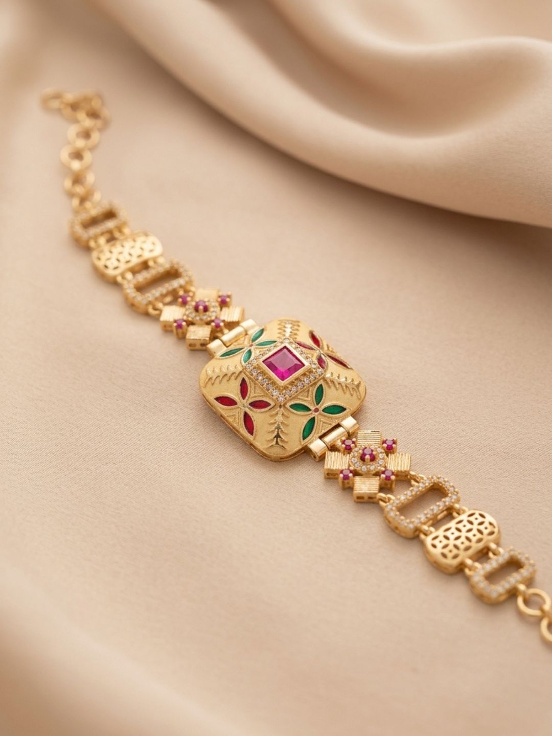 Ishhaara Embellished Caved Bracelet