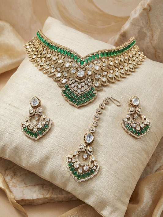 Ishhaara Emerald Bridal Choker With Earrings