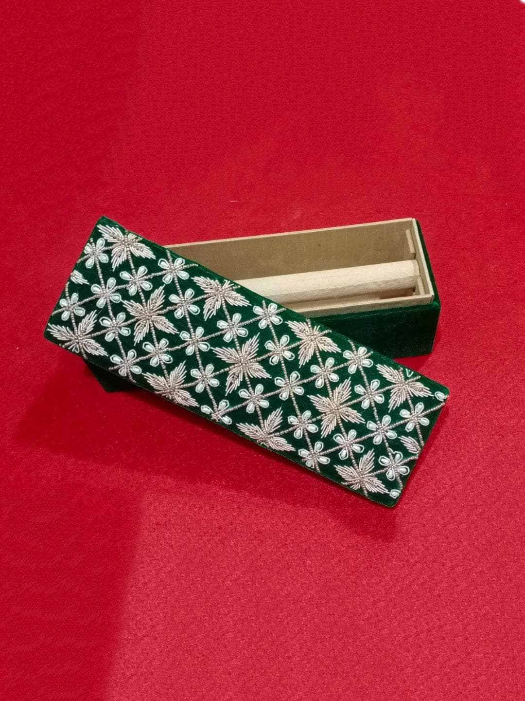 Ishhaara Emerald Green Bangle Choora Box