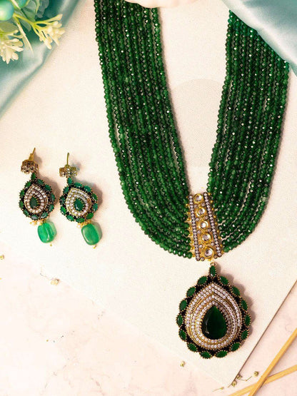 Ishhaara Emerald Long Victorian Pendant Set