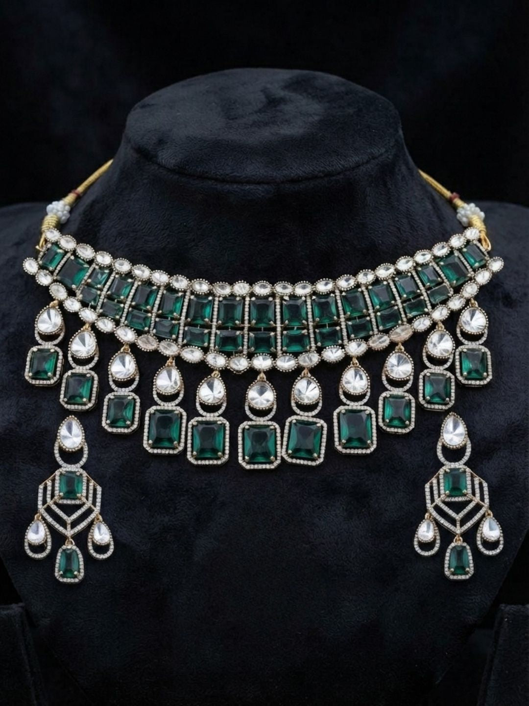Ishhaara Emerald Polki Bridal Choker Necklace Set