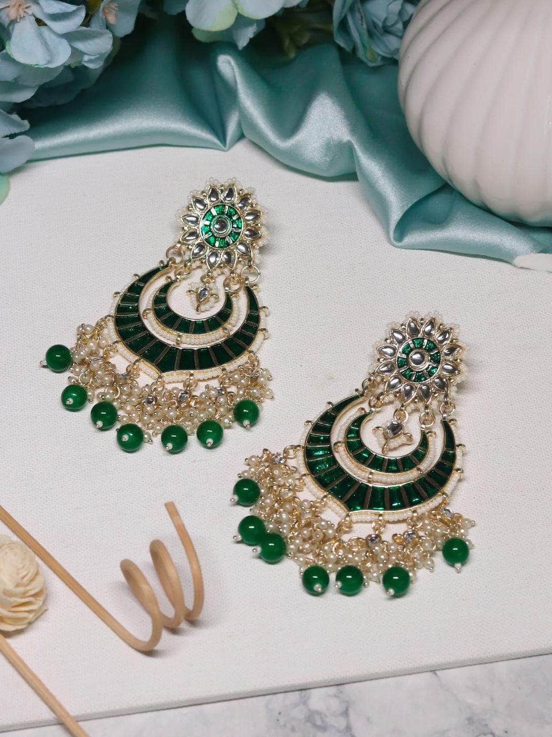 Ishhaara Emerald Studded Kundan Chandbali