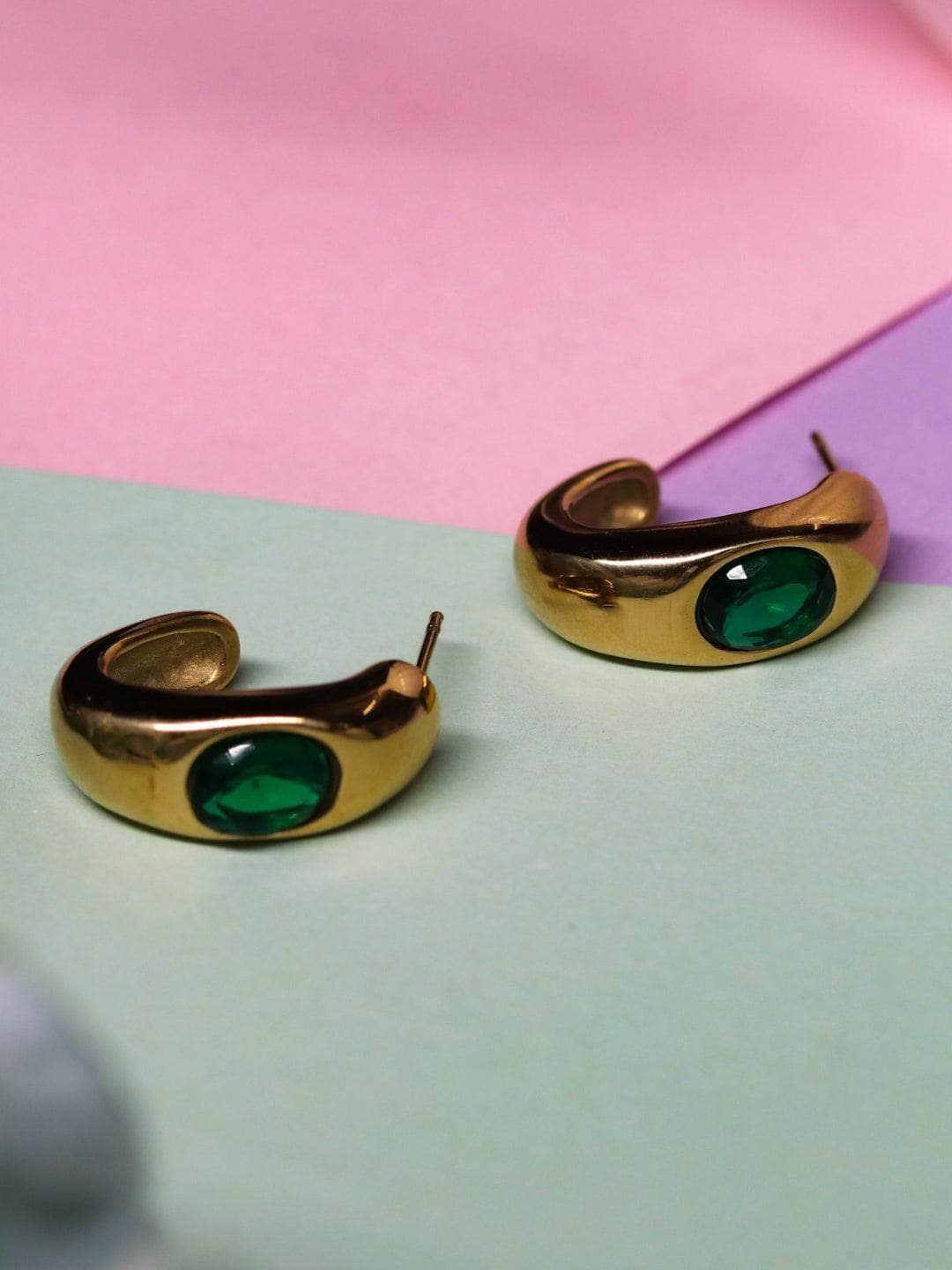 Ishhaara Esmeralda Earrings