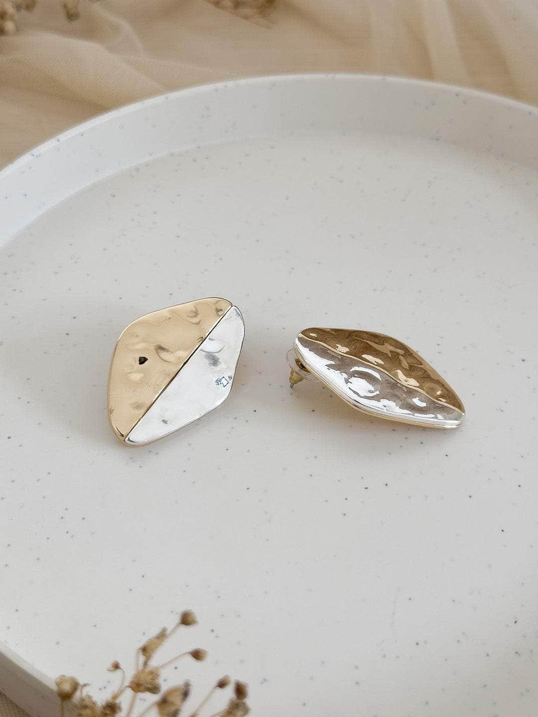 Ishhaara Ethereal Fusion Studs