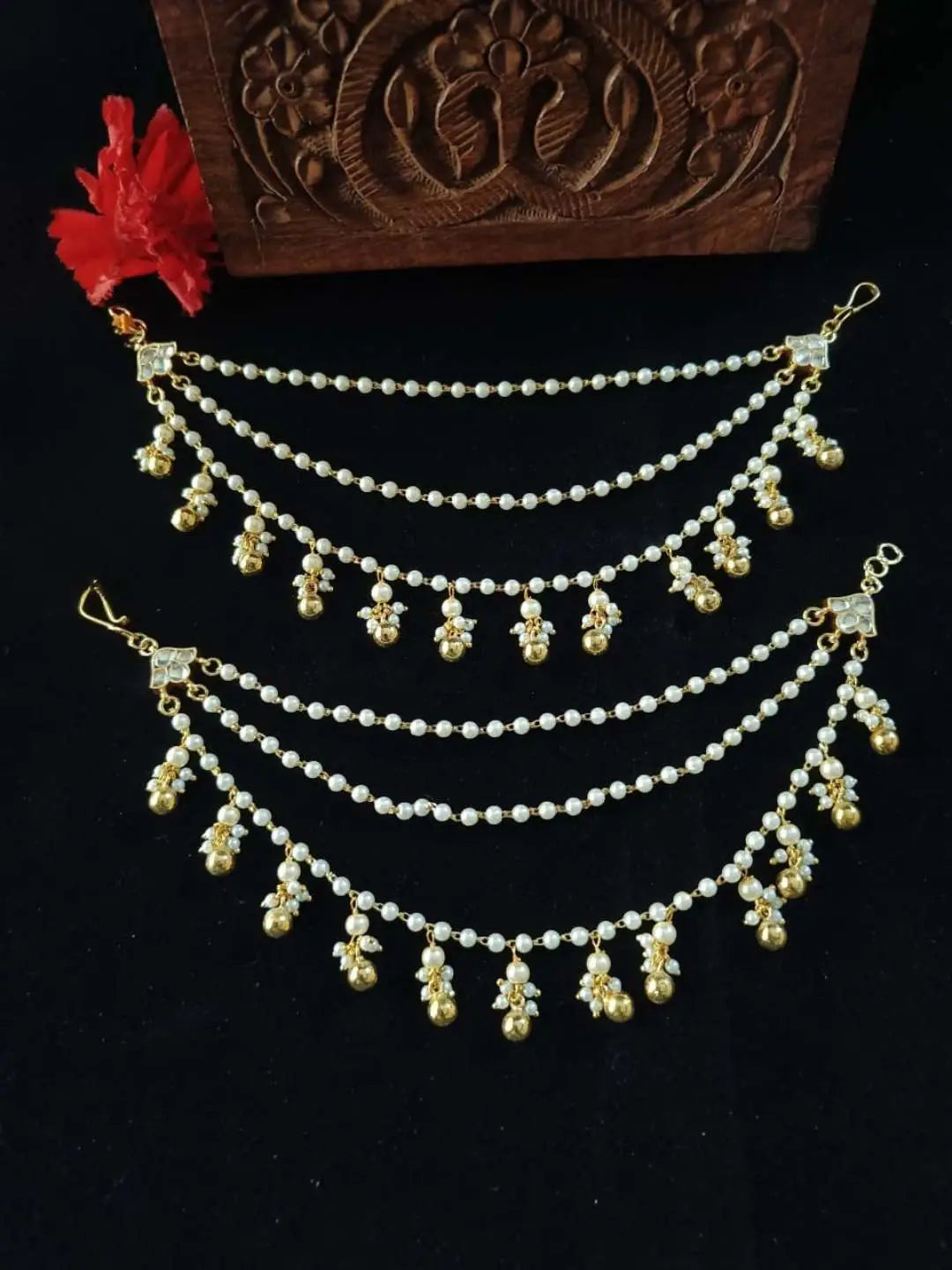 Ishhaara Ethnic Pearls Studded Ear Chain
