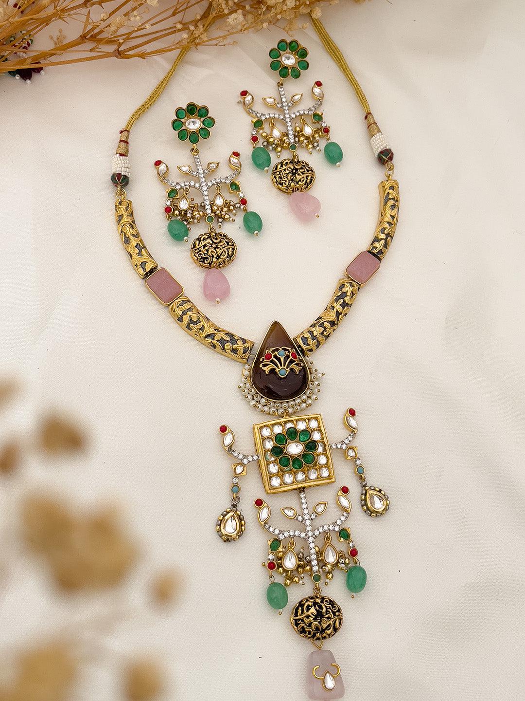 Ishhaara Ethnic Style Kundan Gold Plated Meenakari Chokar Necklace Set