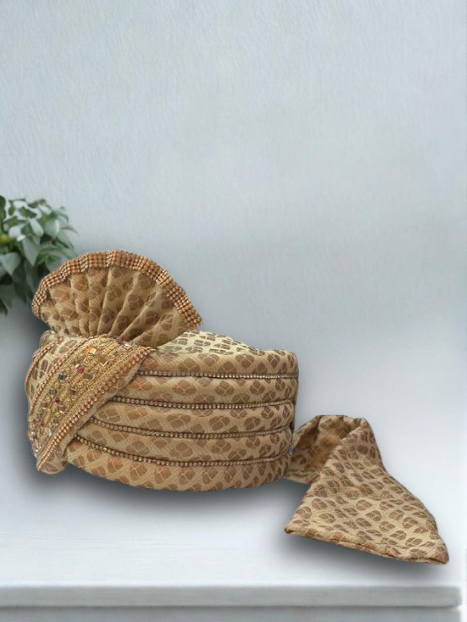 Safa Collection Online - Traditional Wedding Safas for Grooms | Ishhaara