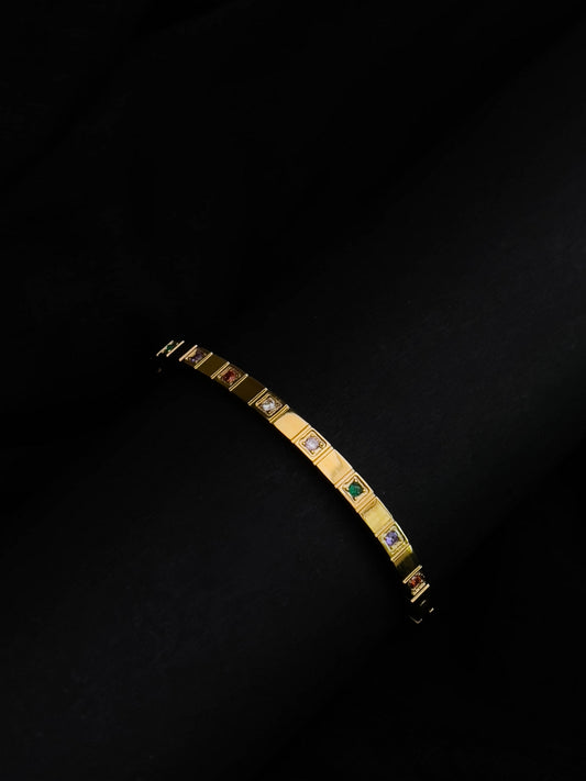 Ishhaara Exclusive Cubic Zirconia Bangle