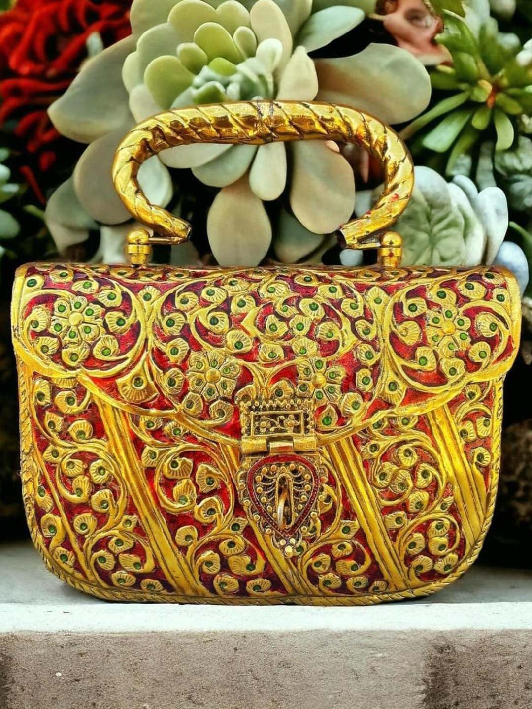 Ishhaara Exclusive Hand Carved High Quality Golden Clutch