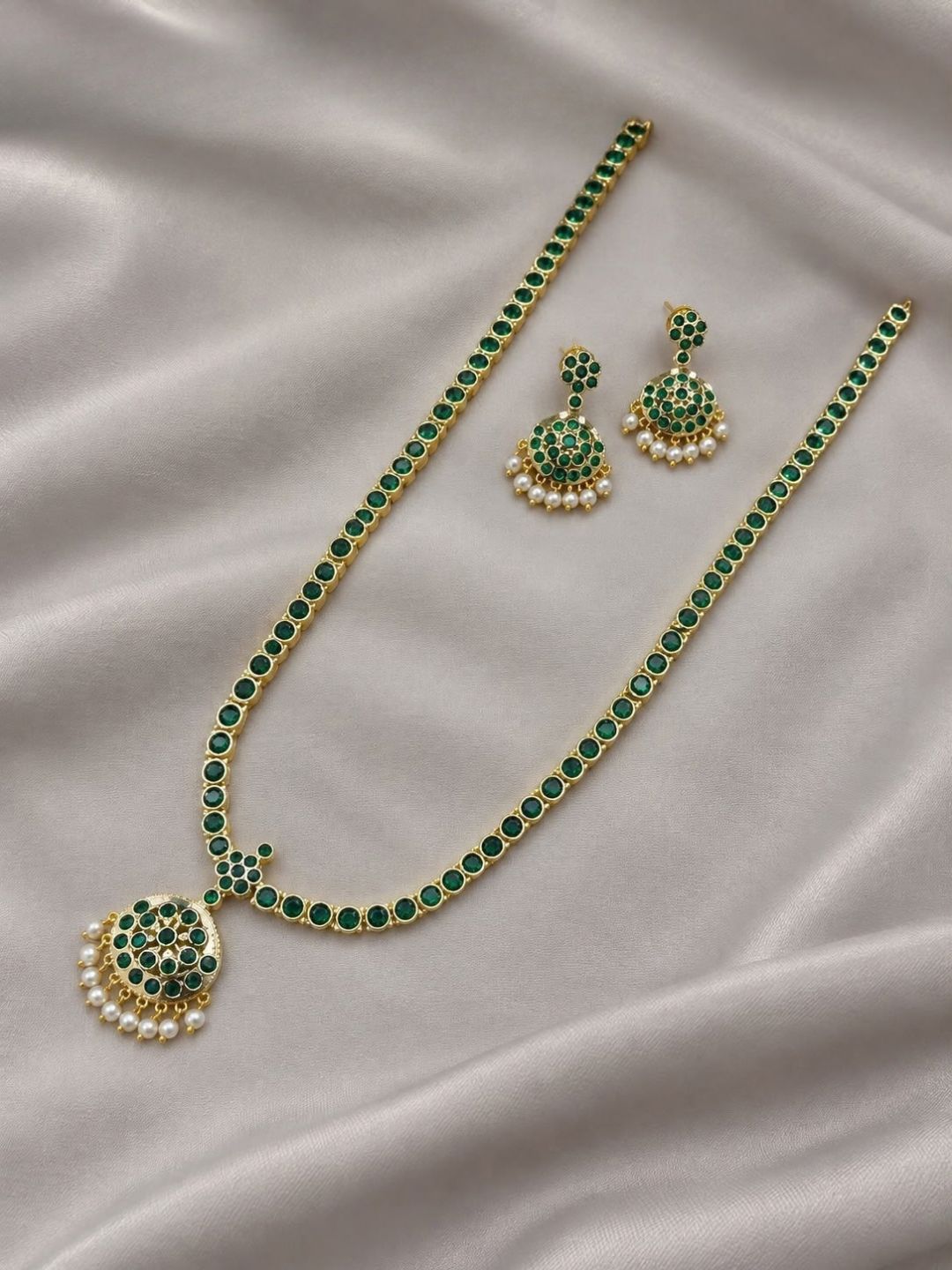 Ishhaara Exclusive Unique Deisgn Long Haram